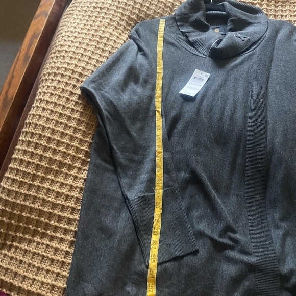 JM Collection Sweater - Picture 5 of 11